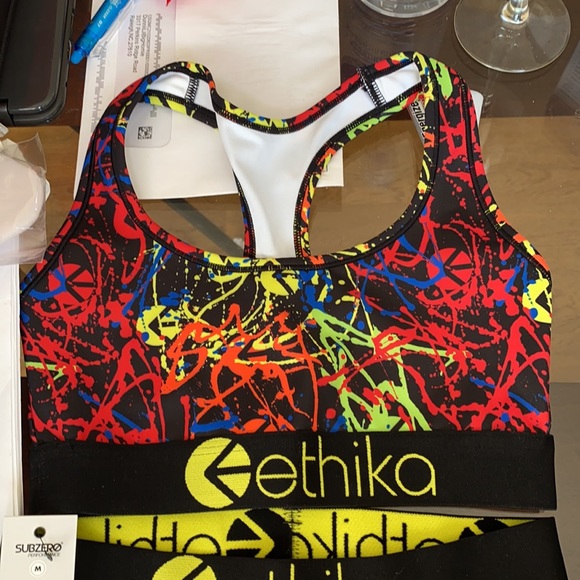 Ethika Sports Bra and Boy Shorts - Picture 3 of 3